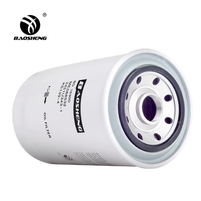 Substituição do filtro de óleo da escavadeira Kobe Steel P551318 ME088532